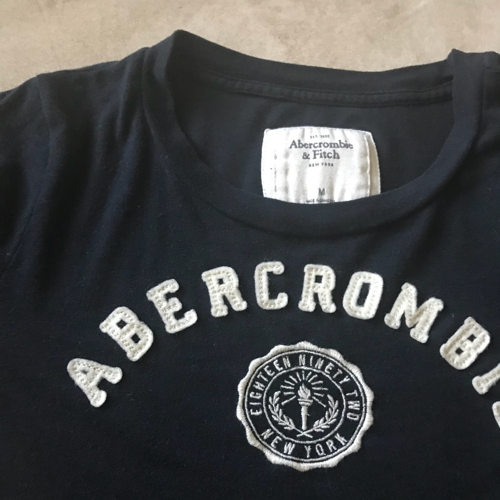 Abercrombie shirt - Picture 2 of 4